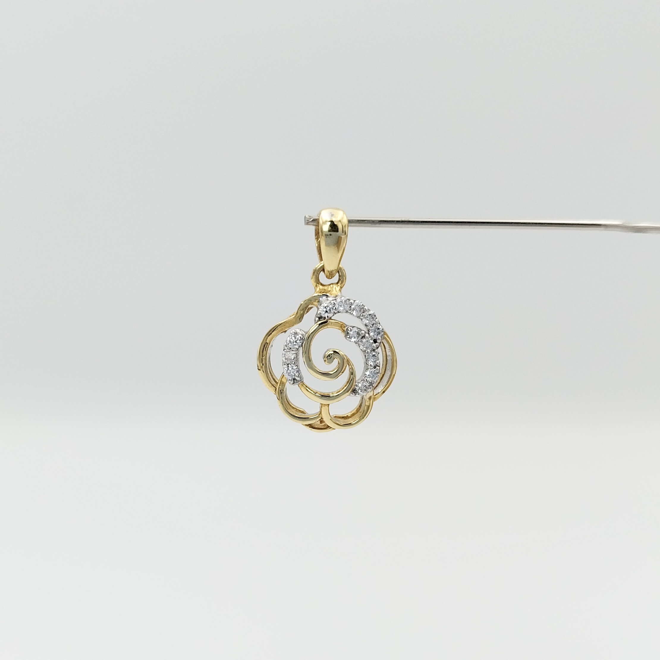 Rose Diamond pendent